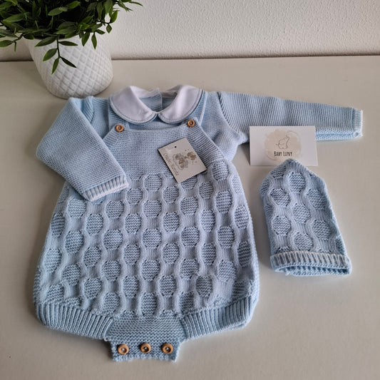 Fofo com Camisola e Gorro