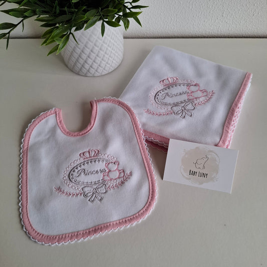 Conjunto Fralda e Babete Princesa e Príncipe