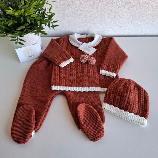 Conjunto Camisola, Calça e Gorro