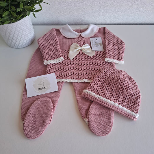 Conjunto de Malha com Gorro Rosa Velho